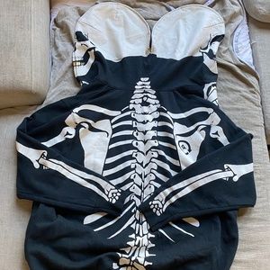 2006 LRG DEAD SERIOUS HOODIE